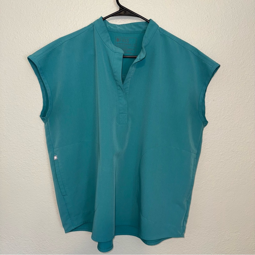 Figs Rafaela Scrub Top